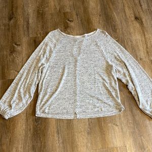 Wide sleeve casual top